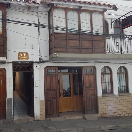 Casa De Huespedes Isabella Hotel ซูเกร ภายนอก รูปภาพ